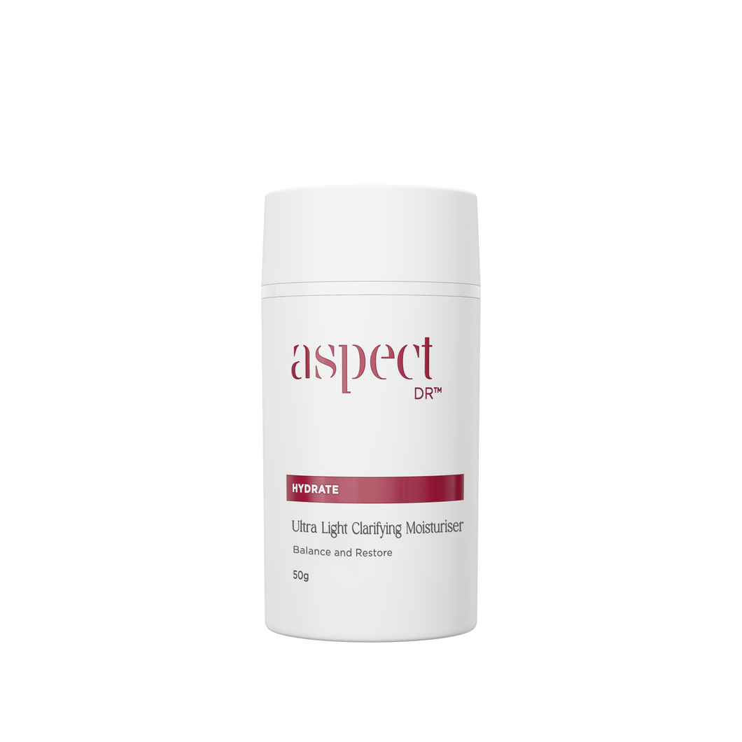 DR ULTRA LIGHT MOISTURISER 50g